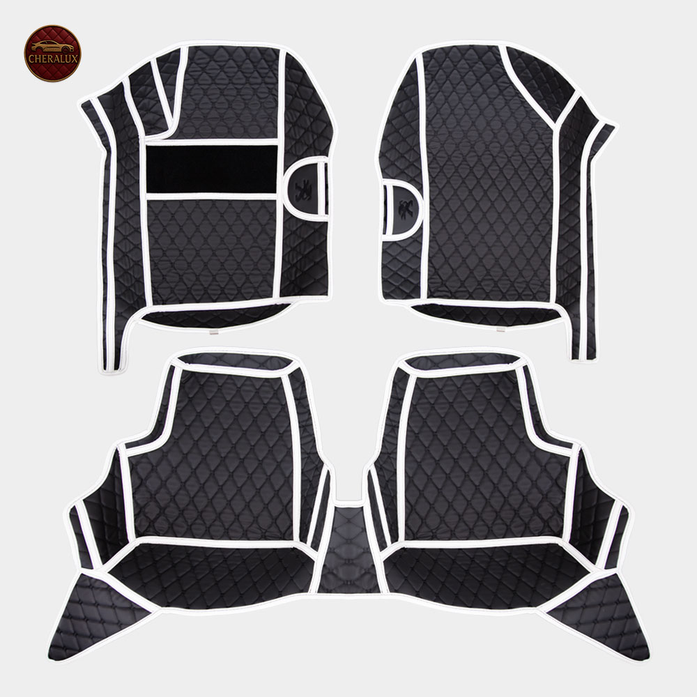 کفی چرم 6 بعدی پژو 206 نصب شده در کابین خودرو